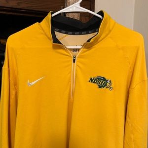 Nike XL NDSU 1/4 Zip